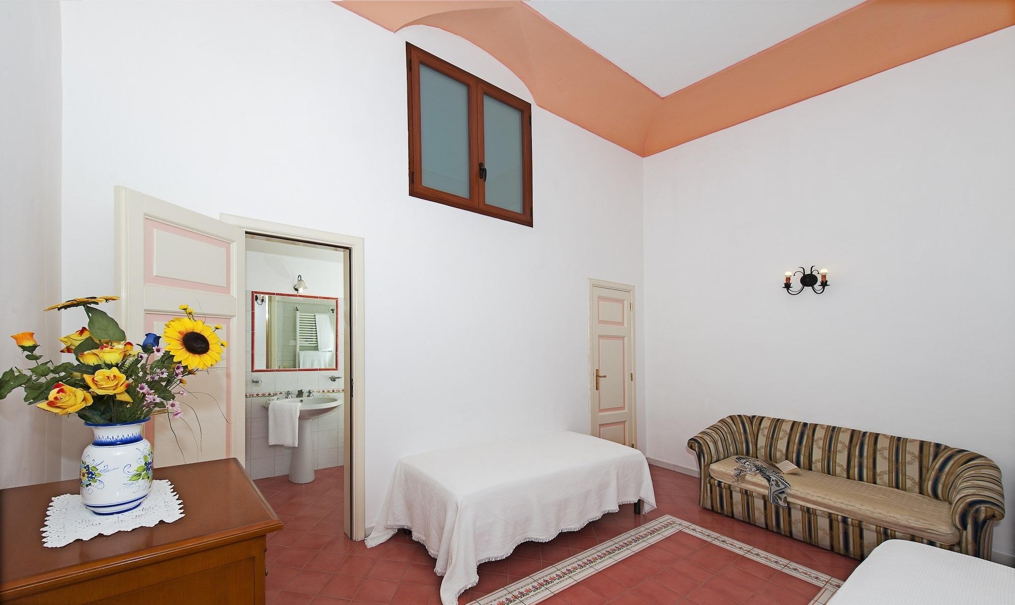 Albergo California Позитано Екстериор снимка
